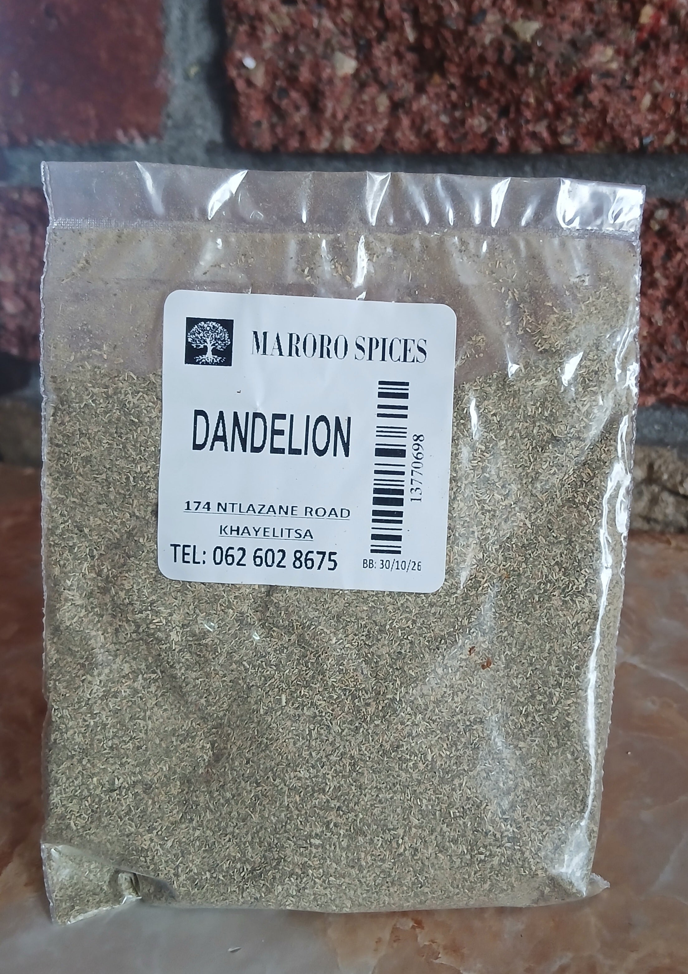 Dandelion root powder